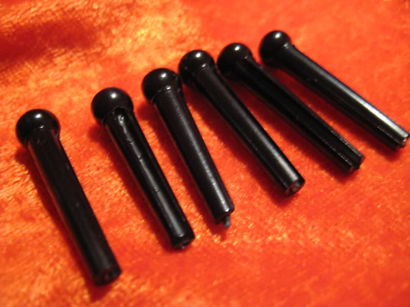 No Name Set of 6 Black Plastic Bridge Pins image 1