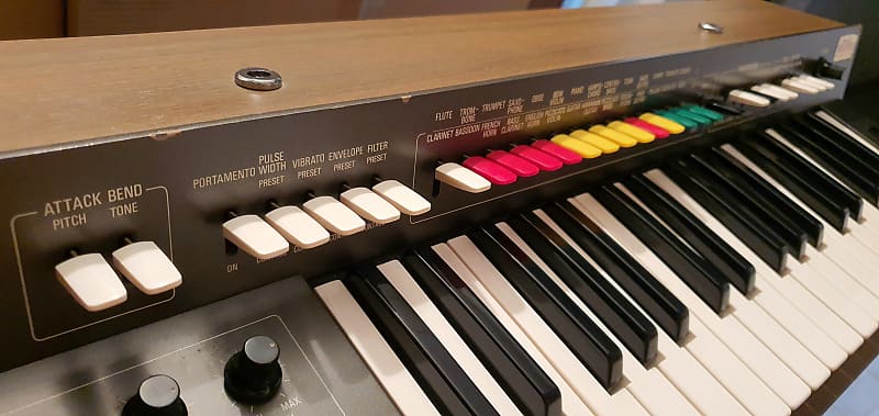 YAMAHA 初代シンセサイザー SY-1【ビンテージ】【希少】【動作品】 YAMAHA 初代シンセサイザー SY-1【ビンテージ】【希少】【動作品