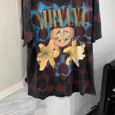 Vintage 1993 Nirvana Heart Shaped Box ALL Ober Print Tee Shirt 