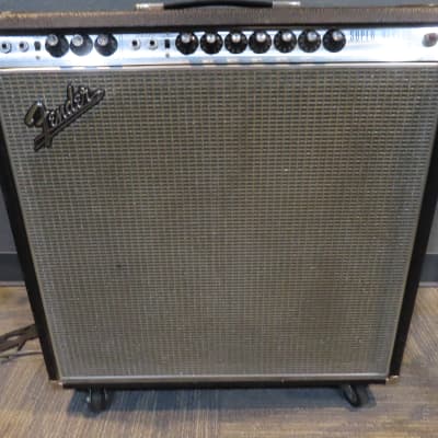 Fender super deals reverb 4x10