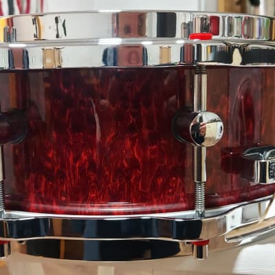 Sonor Delite  Snare Drum 14"x5"- Red  Birdseye Cherry image 4
