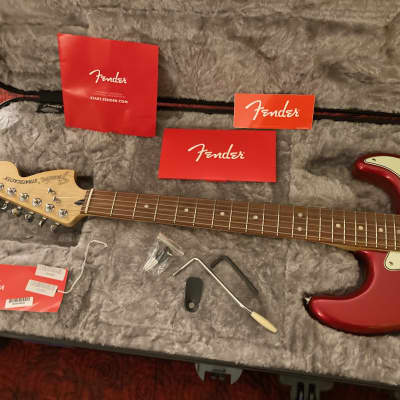 Fender Deluxe Stratocaster HSS; Pau Ferro Fretboard; Candy Apple Red; Fender Deluxe Molded Case image 13