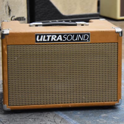 UltraSound AG-30 Acoustic Combo Amp for sale