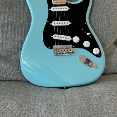 RARE Fender Custom Shop Limited Edition Eric Clapton Stratocaster 2010 - Daphne Blue image 4