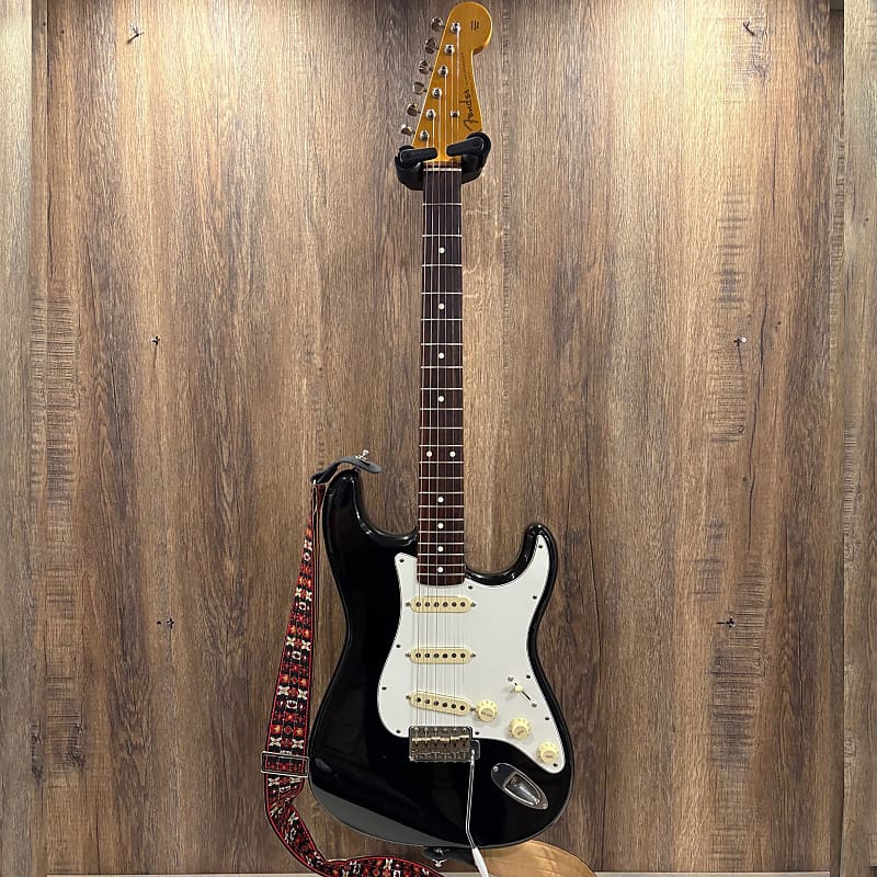 Fender Japan  ST62  SスタンプORDER 1989 Fender Japan ST62-650 '62 Reissue Stratocaster (Black