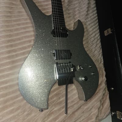 ギター musicman majesty 7 Glacial Frost Ernie Ball Music Man John