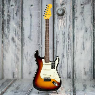 Fender American Ultra Stratocaster, Rosewood Fingerboard, Ultraburst *Demo Model* image 4