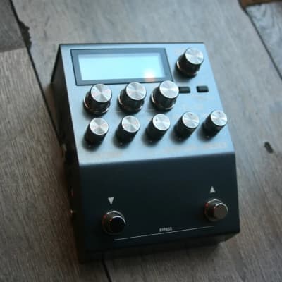 BOSS IR-200 Amp and IR Cabinet image 7