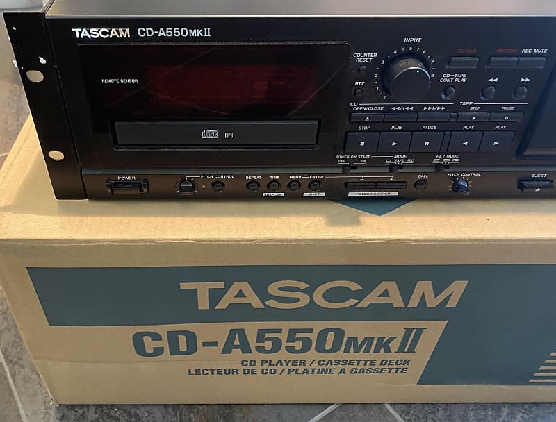 TASCAM CD-A550MKII