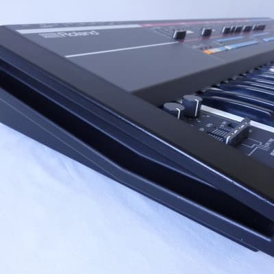 Roland Juno 106 - Serviced image 9