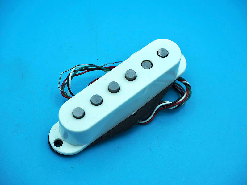 Dimarzio YJM-DP217 Yngwie Malmsteen Hum-Cancelling Stratocaster Single Coil  Pickup w/ Cover HS-4