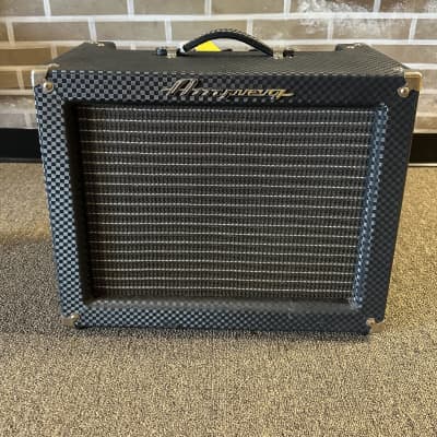 Ampeg Model J-12T Jet II 15-Watt 1x12