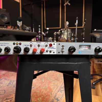 Summit Audio 2BA-221 中古品 Summit Audio 2BA-221 Preamp | FrontEndAudio.com