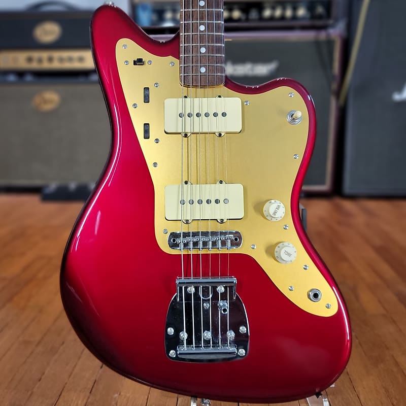 BACCHUS Jazzmaster Craft Series BJM-60E CAR - Japan (Candy Apple Red)  w/Anodized Pickguard