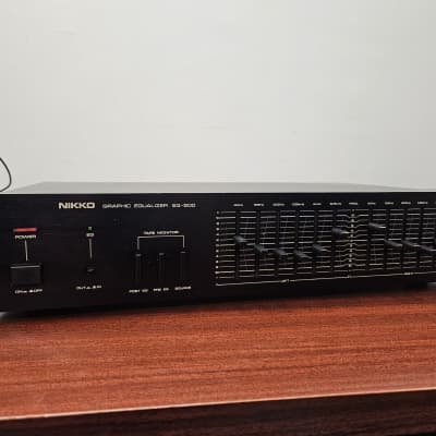 Nikko EQ- Nikko EQ-500 Stereo Graphic Equalizer With Rack Mounts | Tested And Working for sale