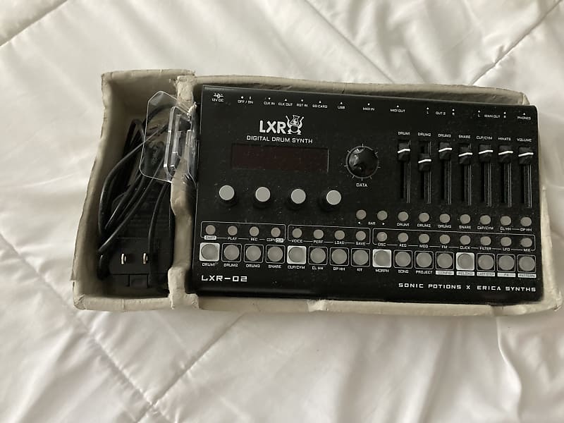 Erica Synths LXR-02 | Reverb