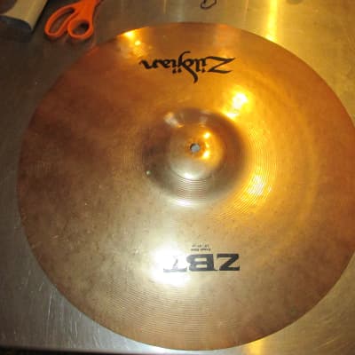 Zildjian 18