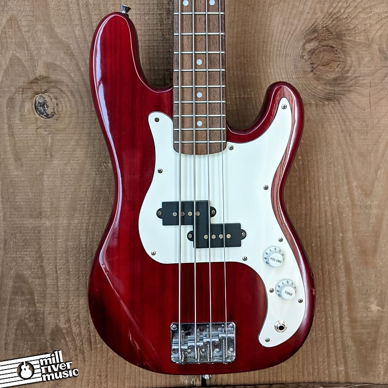 Fazley FPB034SB basse électrique 3/4 sunburst