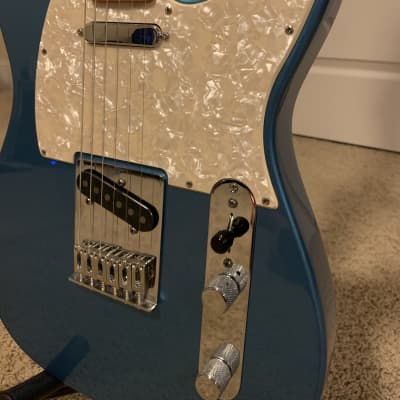 Fender Standard Telecaster 2009 Blue image 2