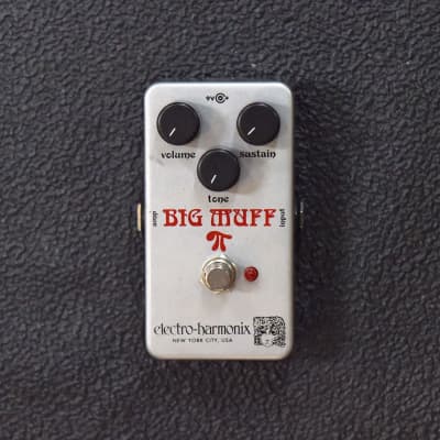 Electro-Harmonix Ram's Head Big Muff Pi