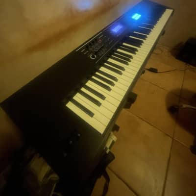 Roland JUNO-Di 61-Key Synthesizer - White | Reverb Roland JUNO-Di 61-Key Synthesizer - White | Reverb