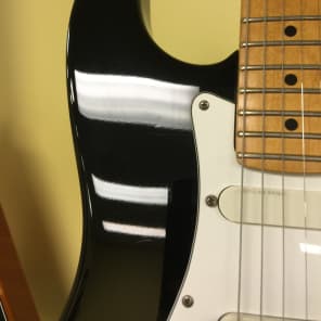 1989 Fender Stratocaster Plus Electric Guitar Black Strat Gold Lace Sensor image 5