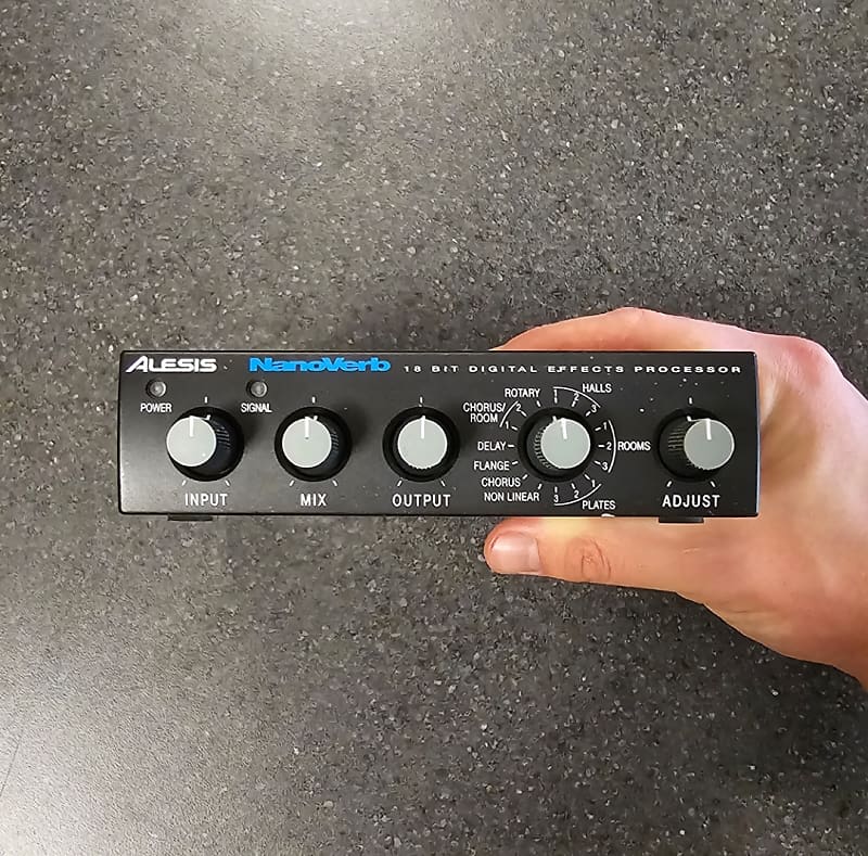 Alesis NanoVerb 18ビットデジタルエフェクトプロセッサー 182508000000000-00-600x600.jpg