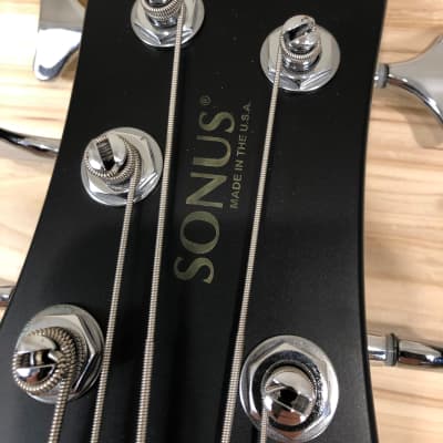 Zon Sonus USA Lined Fretless 5 string bass w Original Hard Case 2006 image 8