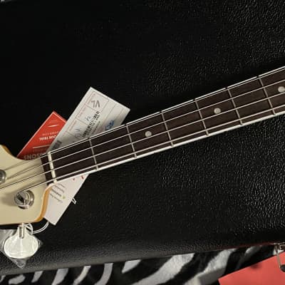 UNPLAYED ! 2023 American Vintage II 1966 Jazz Bass - Olympic White - Authorized Dealer - SAVE BIG! Only 9.1lbs image 8