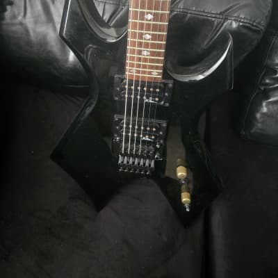 B.C. Rich Warbeast Trace War Beast BC Rare Warlock Black