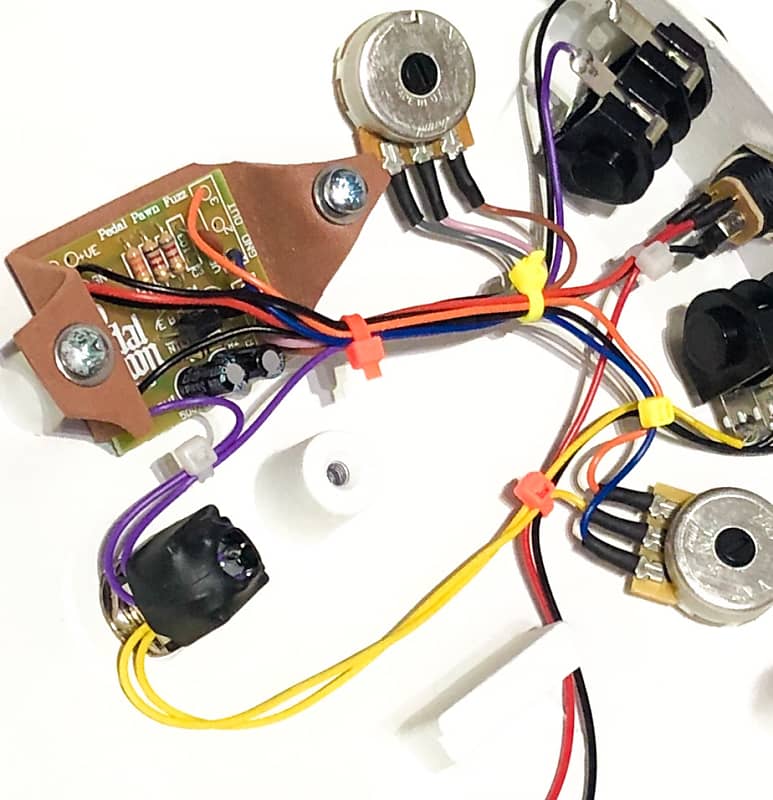 New 2020 Pedal Pawn ® Fuzz Custom Shop Edition | Cesar Diaz Texas