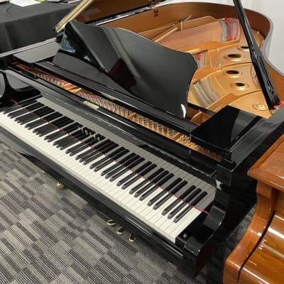 Yamaha Model C3 6'1" Grand Piano 2000 - Polished Ebony image 4
