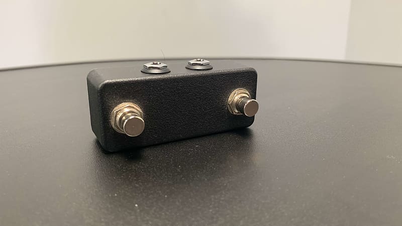 池部楽器店】HX STOMPの機能拡張に最適！超便利なフットスイッチ