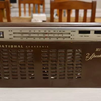 VINTAGE NATIONAL PANASONIC RADIO TRANSITOR/MADE IN JAPAN/1963 image 10