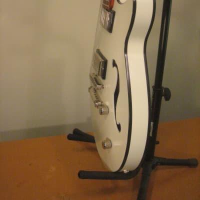 Godin Montreal Premiere HT Trans White - blemished, new guitar image 8
