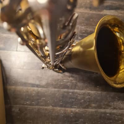 Baritone Big B Aristocrat Gold Saxophone image 6