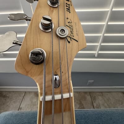 Fender Marcus Miller Jazz Bass  - Outstanding & Upgraded image 12