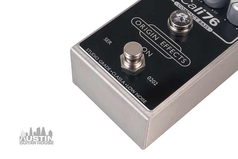 ベース ORIGIN EFFECTS Cali76 CB BLACK LIMITED Cali76 Stacked Edition – Origin Effects