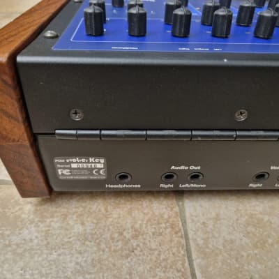 Dave Smith Instruments Poly Evolver Kb - updated to POTENTIOMETER Edition Boards + Old boards for spare parts in an eventual future use image 4