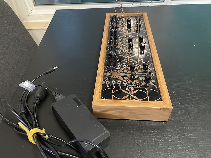 鍵盤楽器 Folktek / Resonant Garden Folktek_Nano-Garden_Mono_Top-