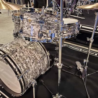 Ludwig White Abalone Limited Edition Classic Maple Downbeat Kit +Snare 14x20", 8x12", 14x14", 5x14" Drums Shell Pack | Made in the USA | Authorized Dealer image 8