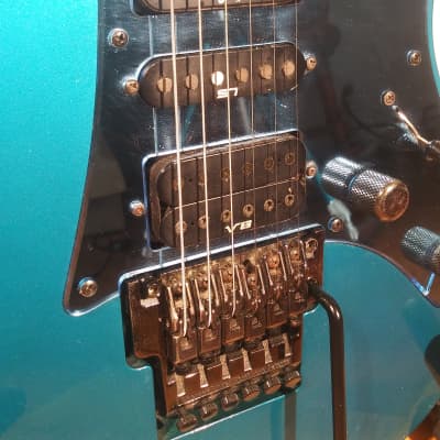 Ibanez RG550M 1991 - Blue with Blue Mirror Pick Guard image 5