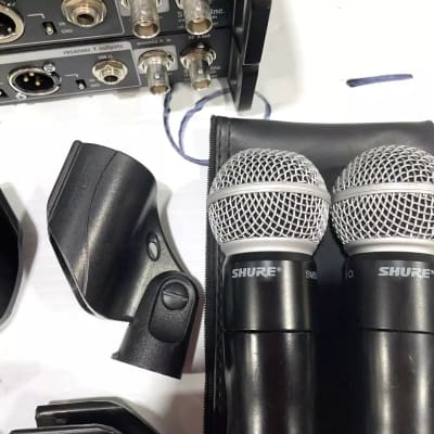 Shure UR4D+ Dual H4 Wireless Receiver W/(2)UR2 Handheld Transmitters #2418 (One) image 10