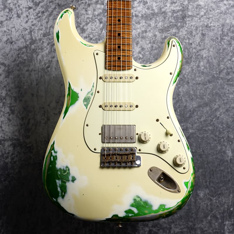 XSC-2 Master Grade Flame Maple Neck Heavy Aged ~Vintage White over Green  Paisley ~ #3200 3.53㎏ | Reverb