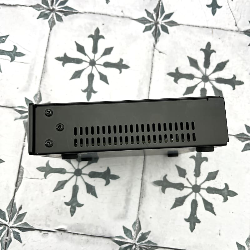Universal Audio UAD-2 Satellite OCTO Core Thunderbolt DSP