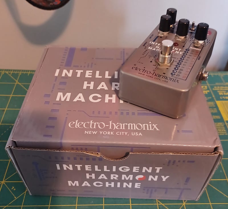 Electro-Harmonix Intelligent Harmony Machine