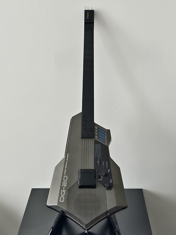Casio DG-20 Digital Guitar Synth Gray | Reverb UK