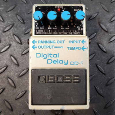 Boss DD-5 Digital Delay | Reverb