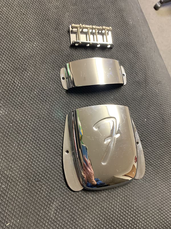 Fender Jazz Bass Bridge & 2 Covers Reverb