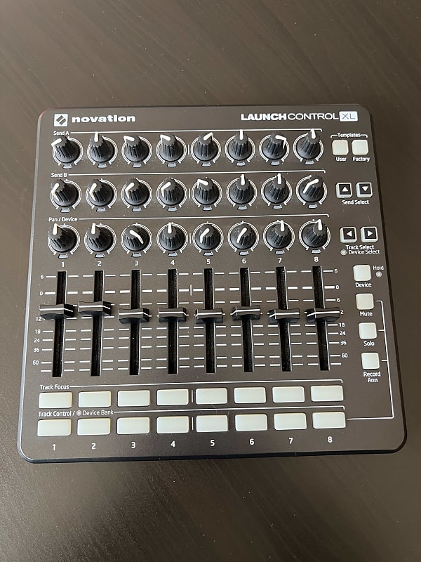 DTM・DAW NOVATION LaunchControl XL MK2 Novation Launch Control XL MK2 DAW Controller [USED